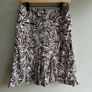 ANN TAYLOR Brown White Print Skirt Ruffle Hem Midi A Line Patterned  Size 4